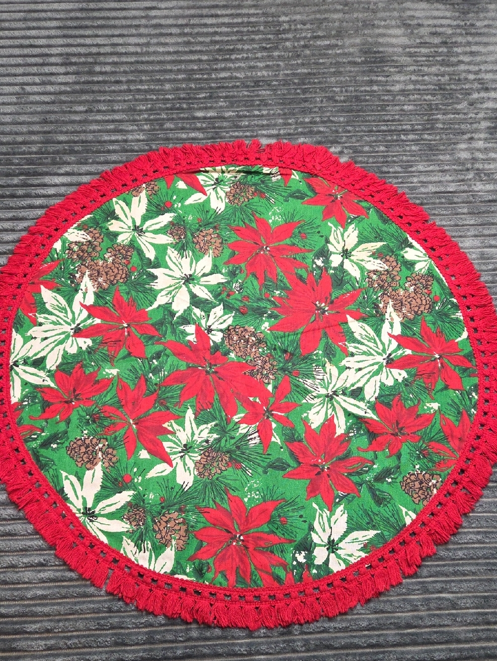 Festive Poinsettia Round Holiday Table Topper - Red & Green